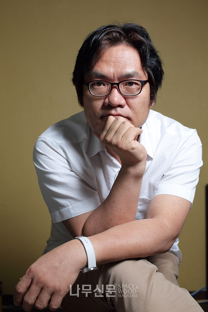 김동희