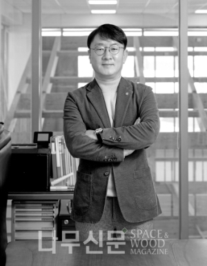이용진 더존하우징 대표.