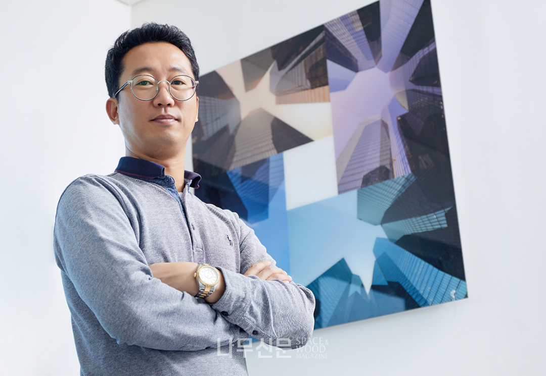 한창훈 ㈜한강하우징 대표.