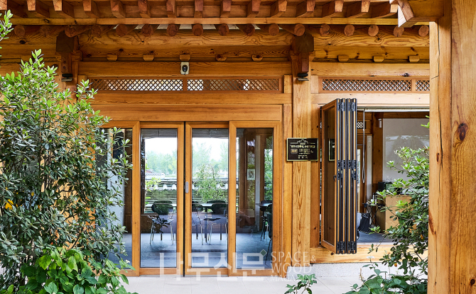 헤리티지 유와 자동문 시공사례.